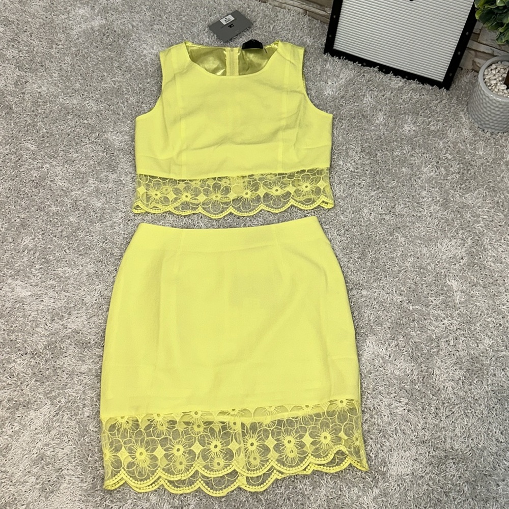 THE MOON Skirt and Top Set